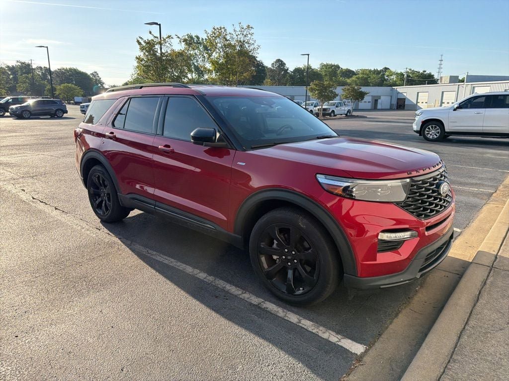 Certified 2023 Ford Explorer ST-Line w/ Class IV Trailer Tow Package RWD image 9