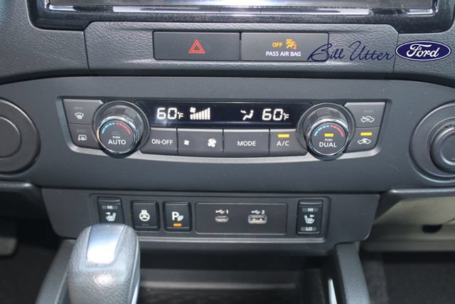 Used 2022 Nissan Frontier SV RWD image 16
