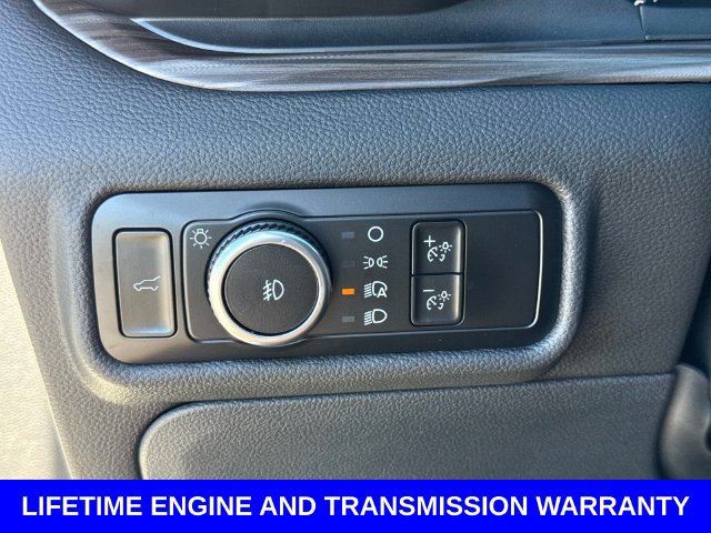 Certified 2023 Ford Explorer Limited w/ Equipment Group 301A RWD image 33