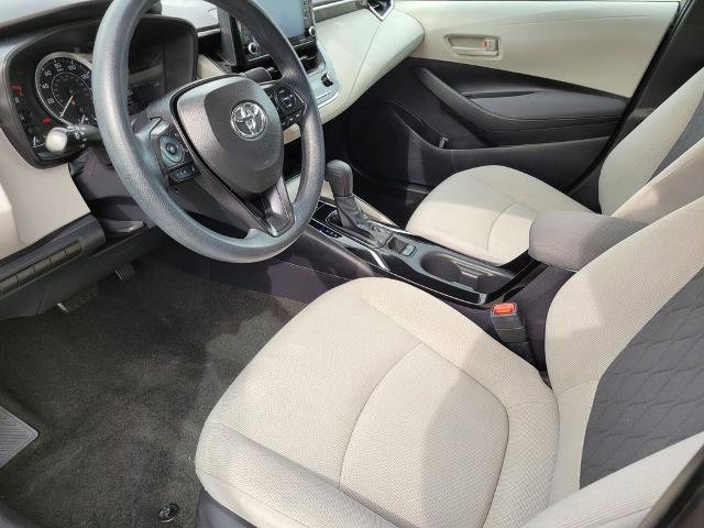 Used 2022 Toyota Corolla LE FWD image 14