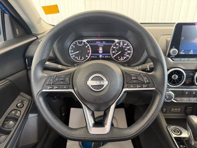 Used 2025 Nissan Sentra SV FWD image 18