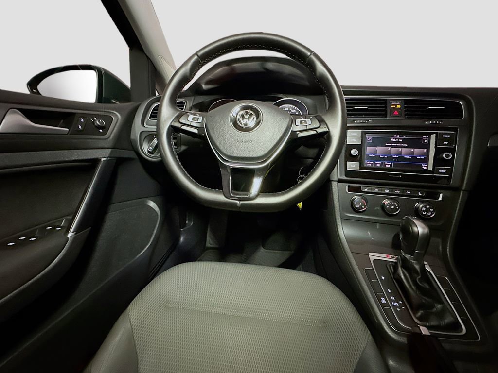 Used 2018 Volkswagen Golf S AWD/4WD image 33