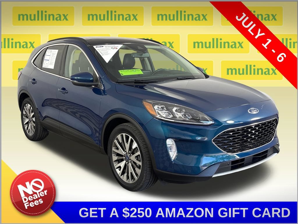 Certified 2020 Ford Escape Titanium w/ Titanium Premium Package 2.0