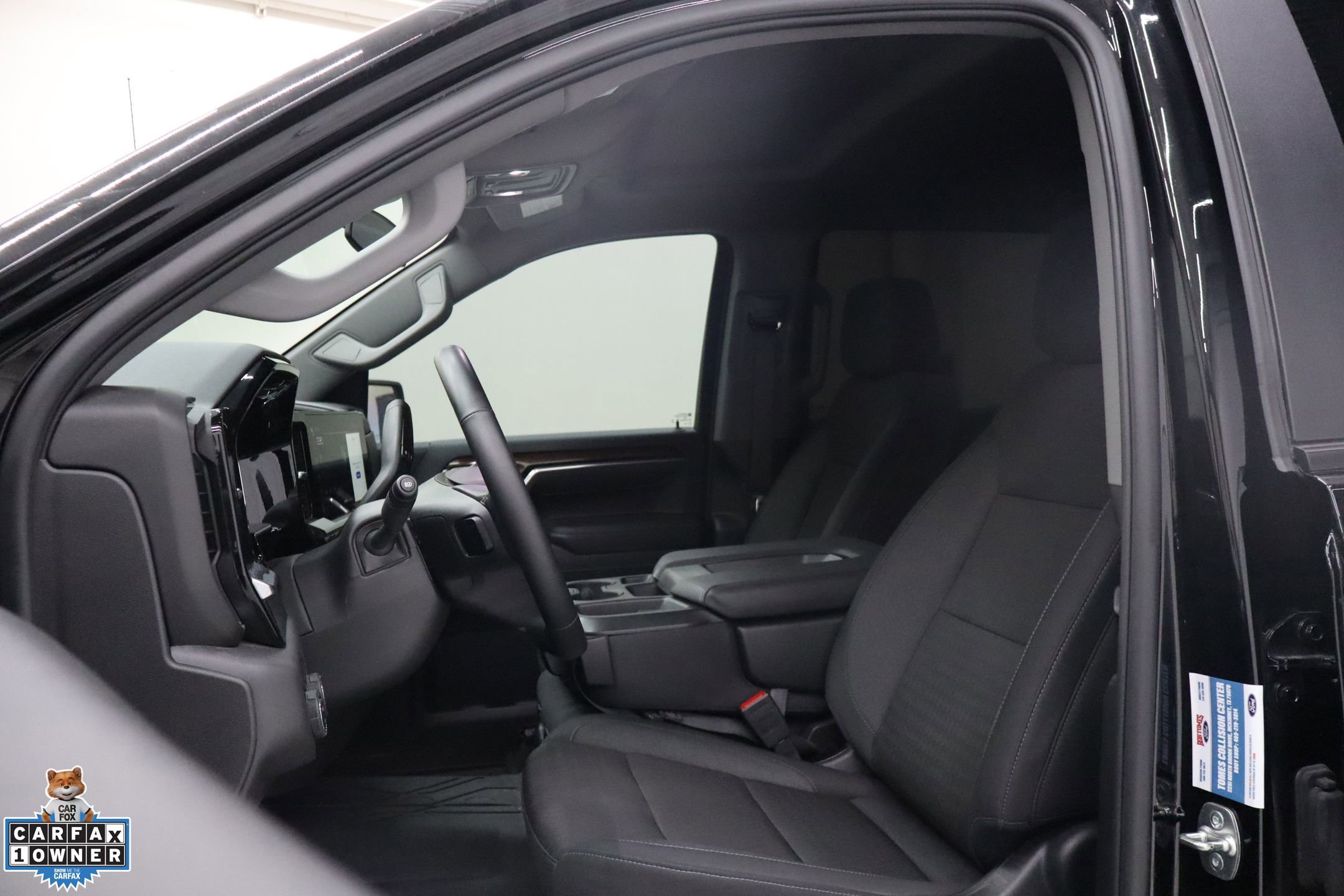 Used 2025 Chevrolet Silverado 1500 LT w/ Protection Package RWD image 11