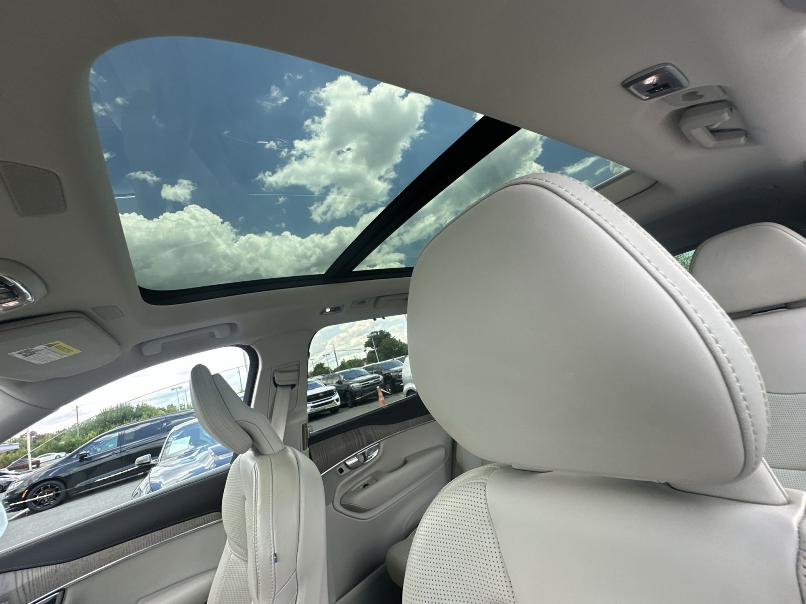 Used 2021 Volvo XC90 T6 Inscription w/ Climate Package AWD/4WD image 31