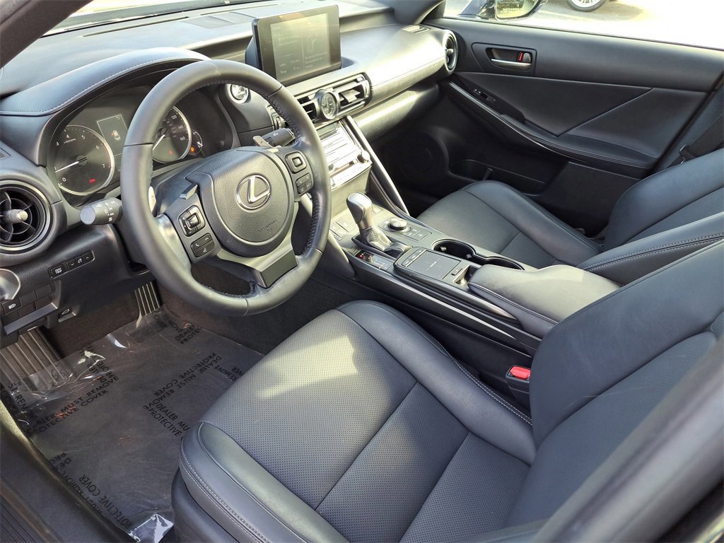 Used 2024 Lexus IS 300 w/ Comfort Package image 11