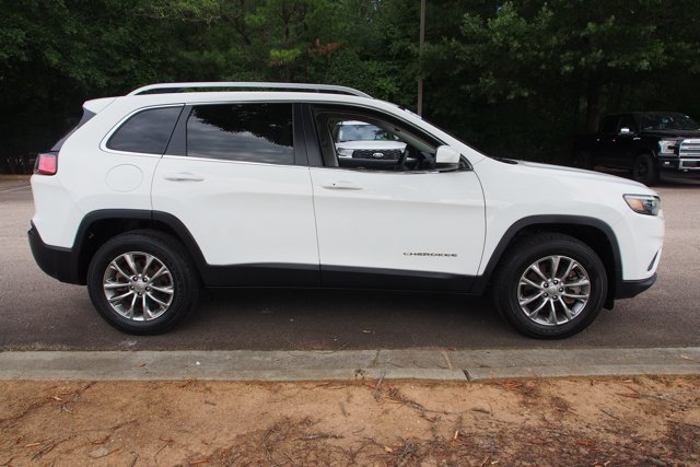 Used 2021 Jeep Cherokee Latitude Lux w/ Comfort/Convenience Group AWD/4WD image 8