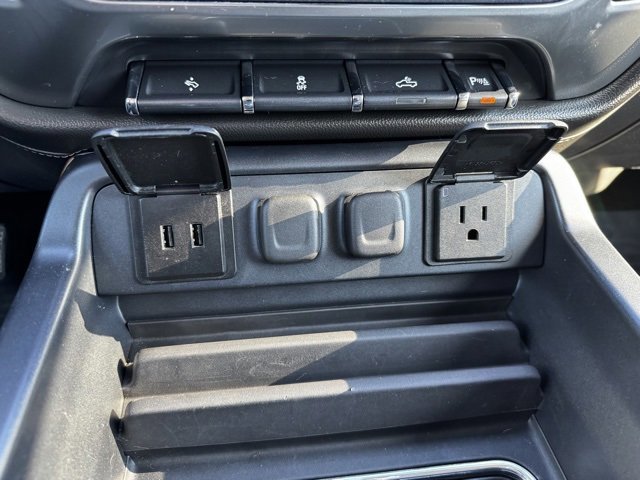 Used 2018 Chevrolet Silverado 1500 LTZ w/ Sport Package image 21