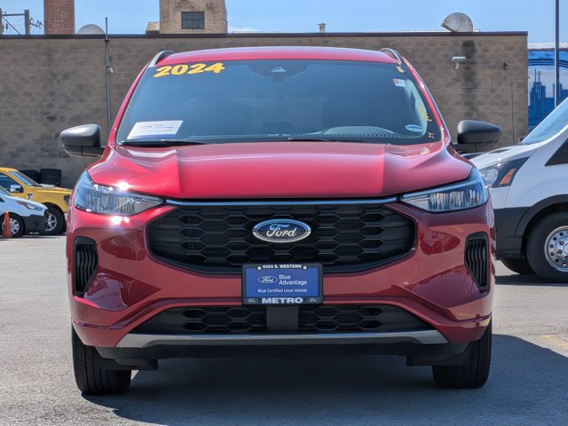 Certified 2024 Ford Escape ST-Line w/ Tech Pack #1 AWD/4WD image 9