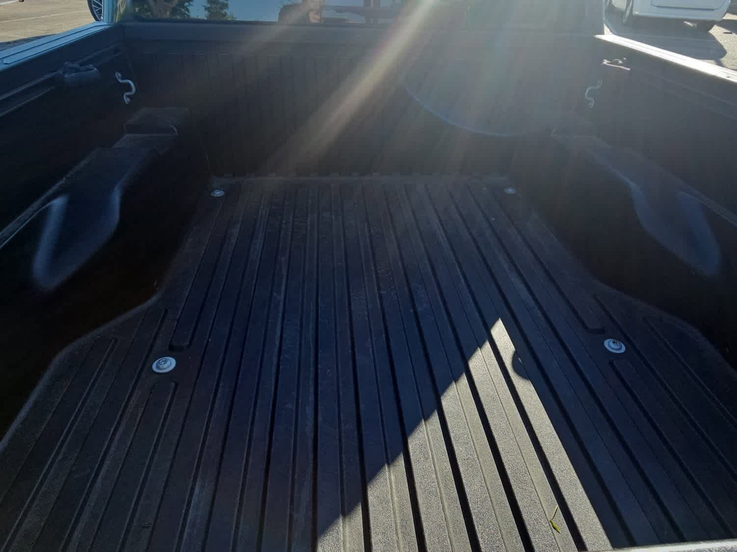 Used 2021 Toyota Tacoma TRD Sport w/ Technology Package image 9