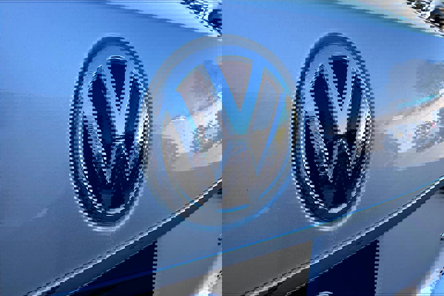 Used 2018 Volkswagen Passat 2.0T SE image 32