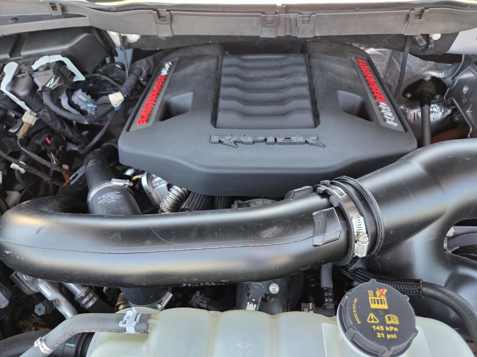 Certified 2023 Ford F150 Raptor w/ Raptor 37 Performance Package AWD/4WD image 23