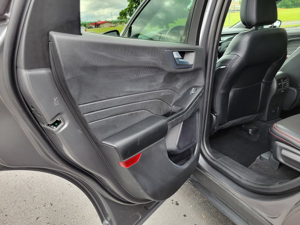 Certified 2024 Ford Escape ST-Line w/ Tech Pack #1 AWD/4WD image 21