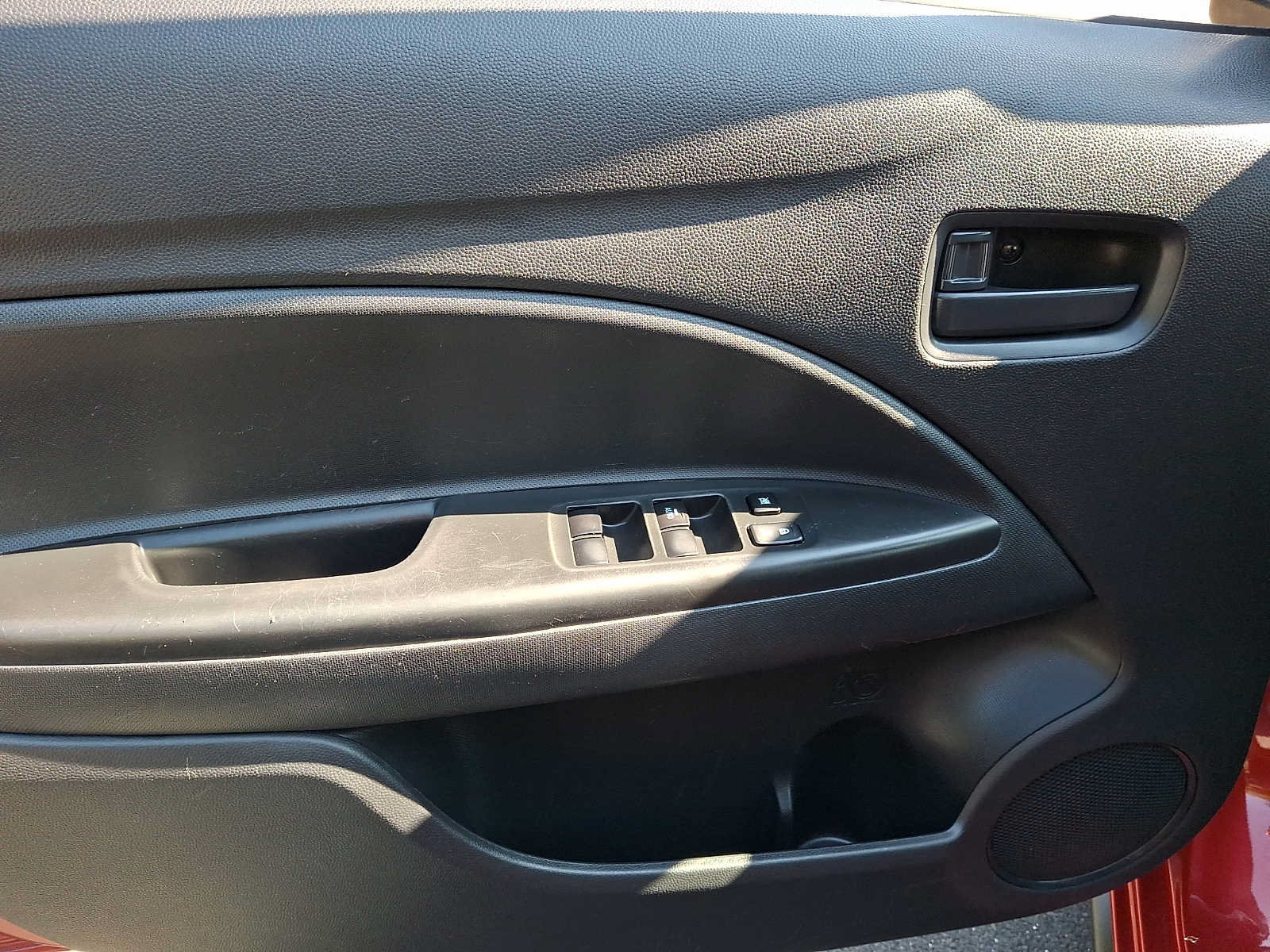 Used 2022 Mitsubishi Mirage ES FWD image 12