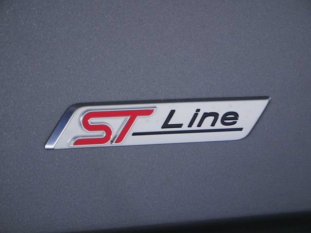 Certified 2022 Ford Edge ST-Line w/ Cold Weather Package AWD/4WD image 10