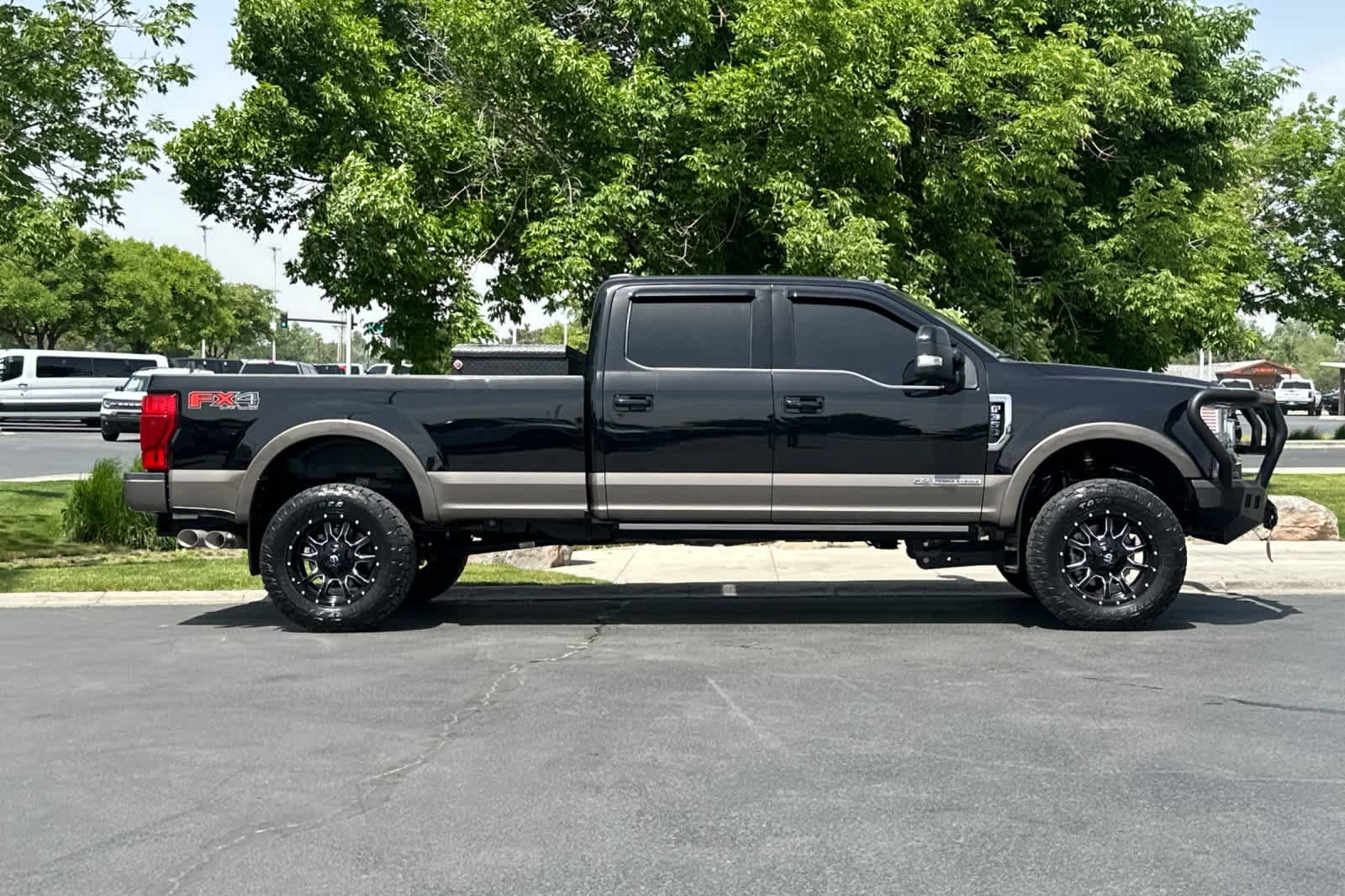 Certified 2022 Ford F350 King Ranch w/ King Ranch Ultimate Package AWD/4WD image 8