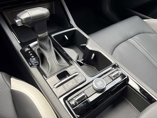 Used 2025 Kia K5 GT-Line FWD image 32