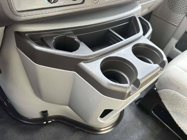 Certified 2023 Ford E-450 and Econoline 450 Super Duty w/ Power Windows & Locks Group RWD image 32