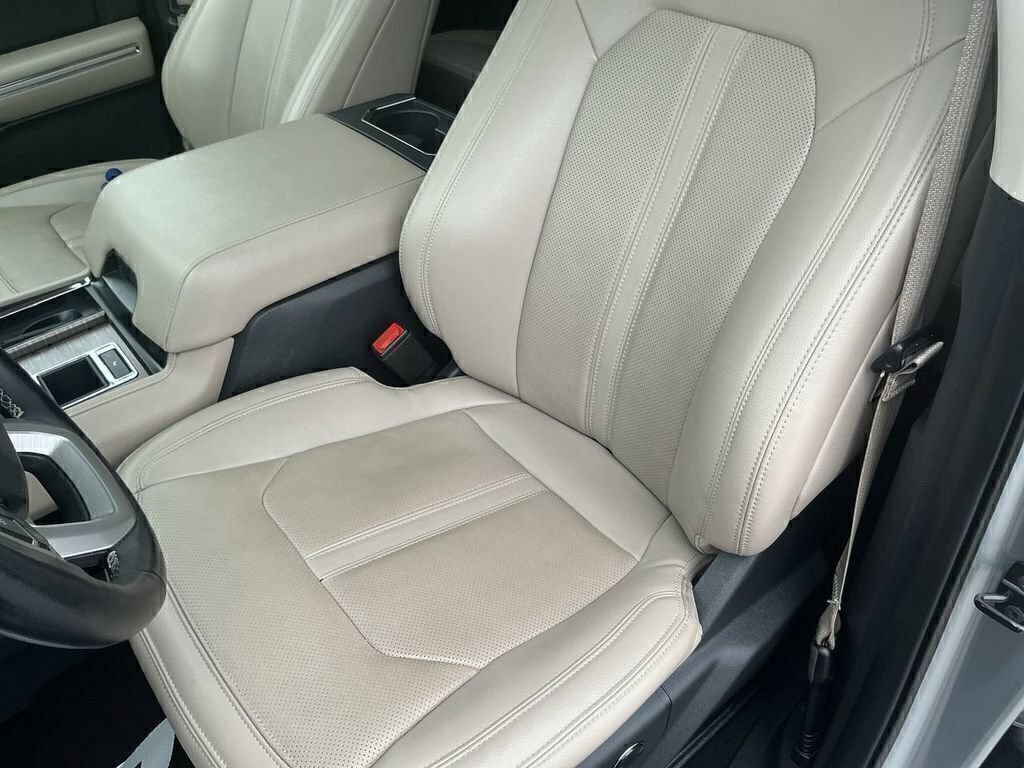 Certified 2024 Ford Expedition Max Limited RWD image 12
