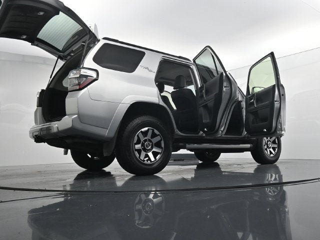 Used 2023 Toyota 4Runner TRD Off-Road Premium w/ Moonroof Package AWD/4WD image 46