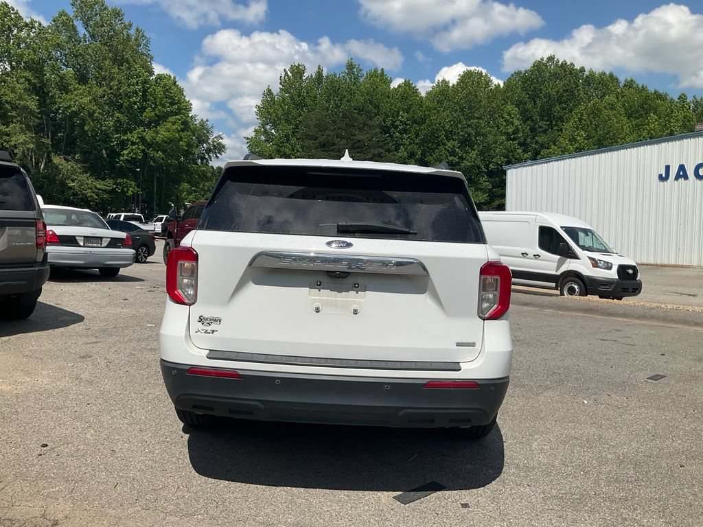 Certified 2020 Ford Explorer XLT RWD image 6