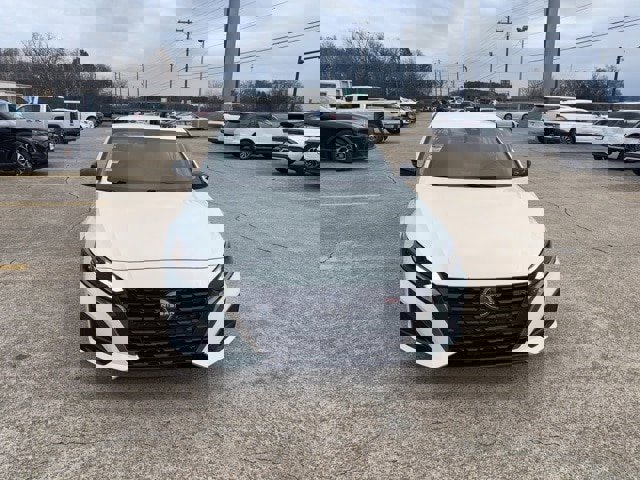 Used 2024 Nissan Altima 2.5 SR image 4