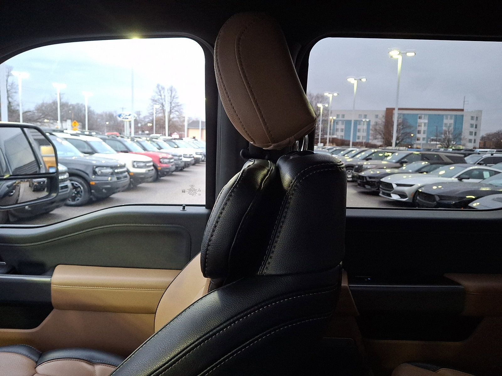 Certified 2023 Ford F250 Lariat w/ Lariat Ultimate Package image 17