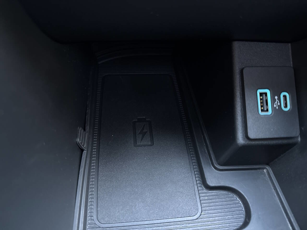 Certified 2023 Ford Edge SEL w/ Convenience Package image 44