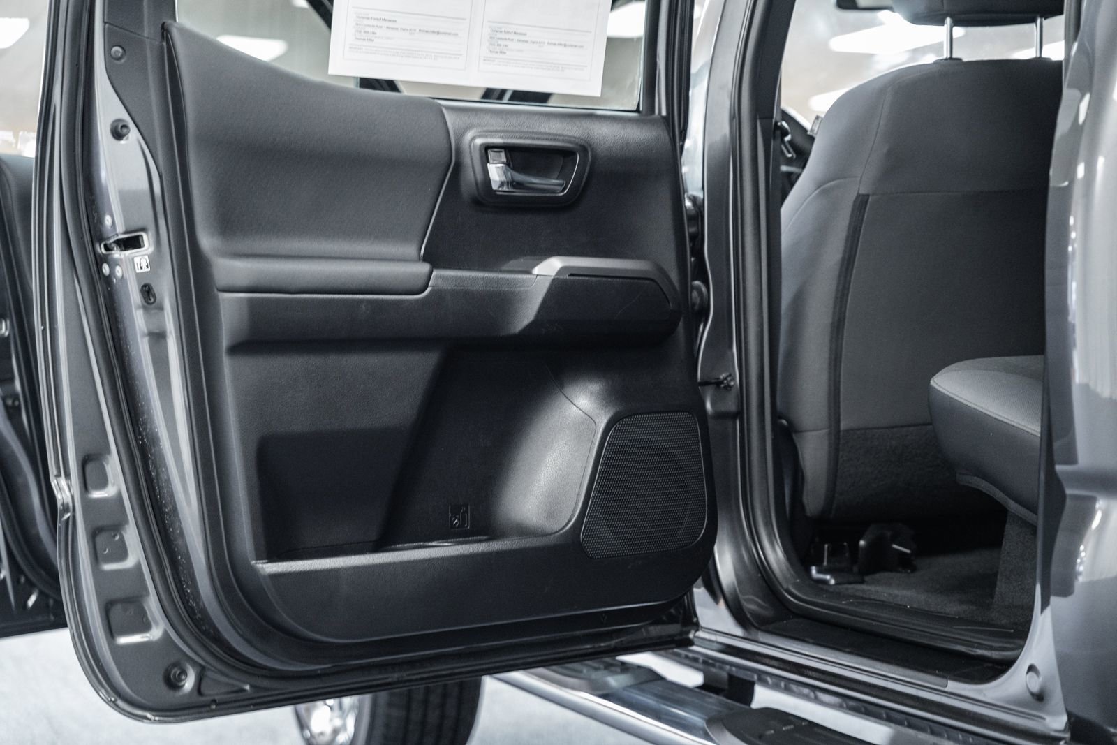 Used 2019 Toyota Tacoma TRD Sport image 42