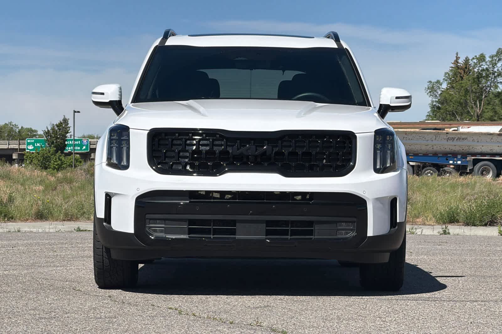 Used 2025 Kia Telluride SX Prestige X-Pro AWD/4WD image 10
