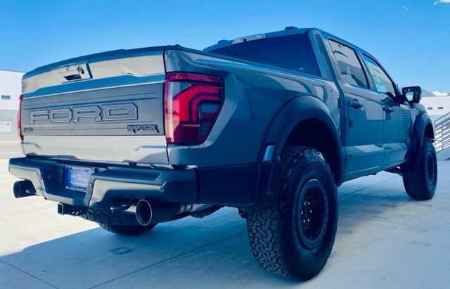 Certified 2025 Ford F150 Raptor AWD/4WD image 4