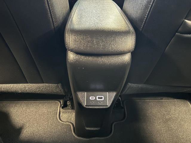 Used 2022 Chevrolet Bolt LT w/ Infotainment Package image 39