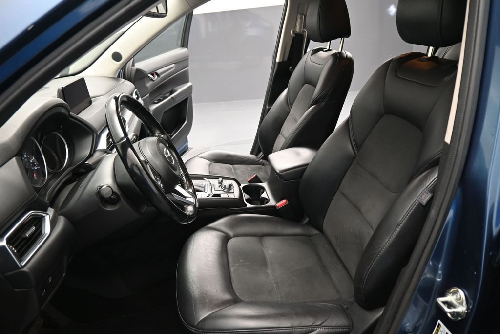 Used 2017 MAZDA CX-5 Touring w/ Preferred Equipment Package FWD image 9