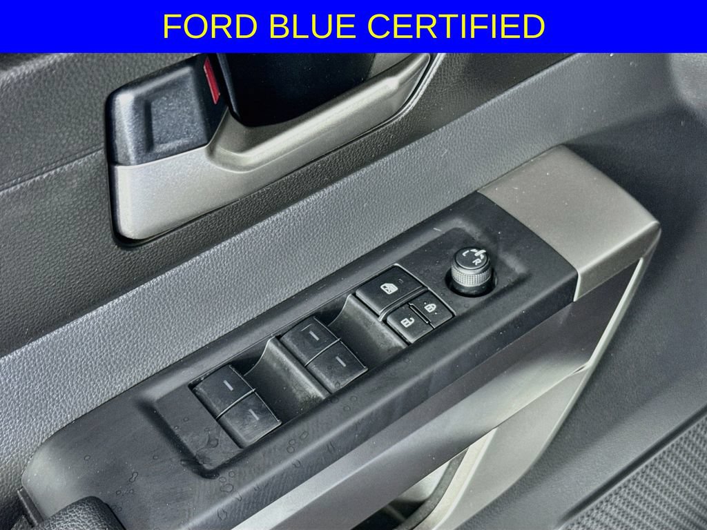 Used 2025 Toyota Tundra SR5 w/ SR5 Premium Package AWD/4WD image 21