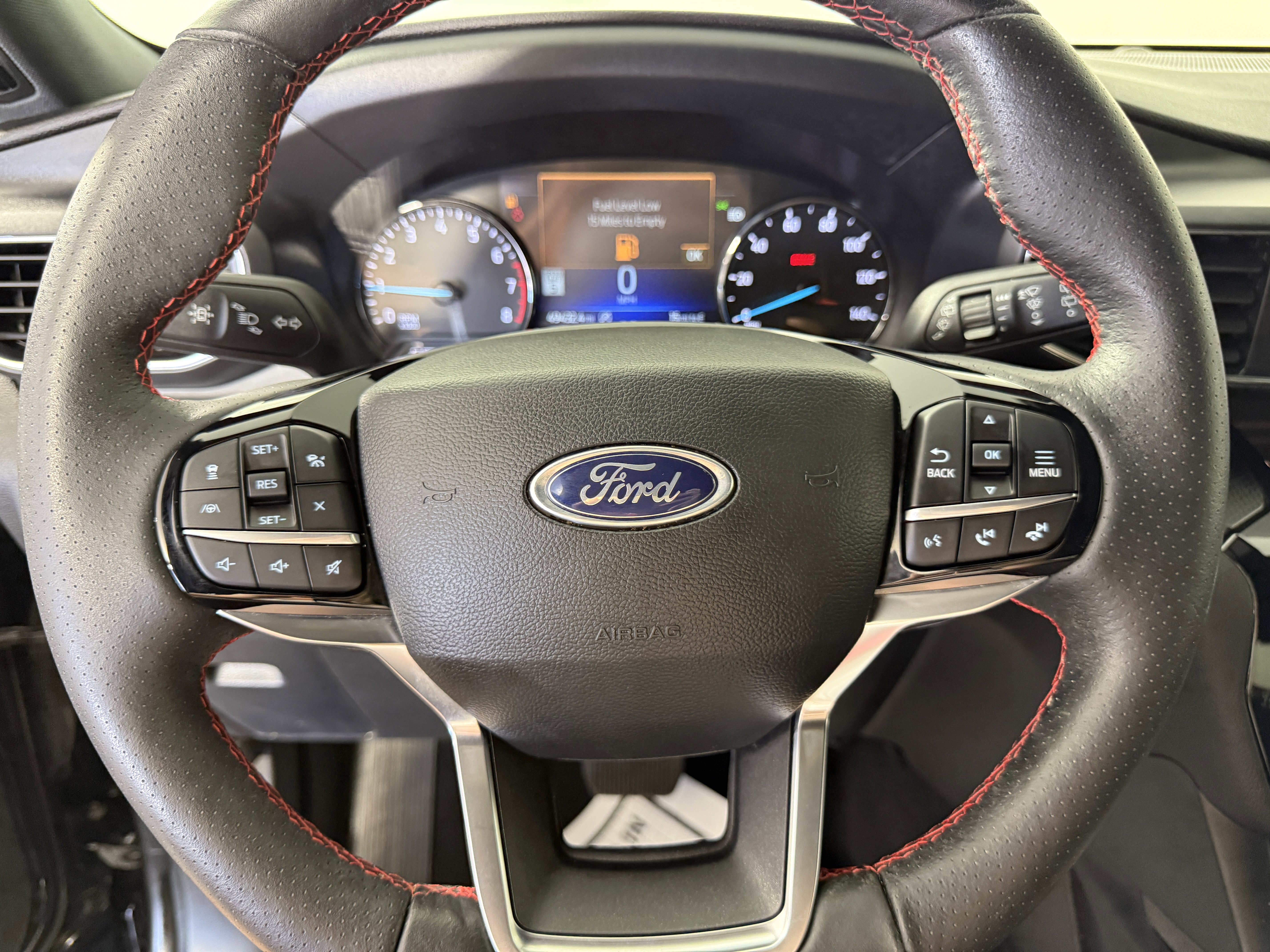 Certified 2023 Ford Explorer ST-Line w/ Class IV Trailer Tow Package RWD image 26