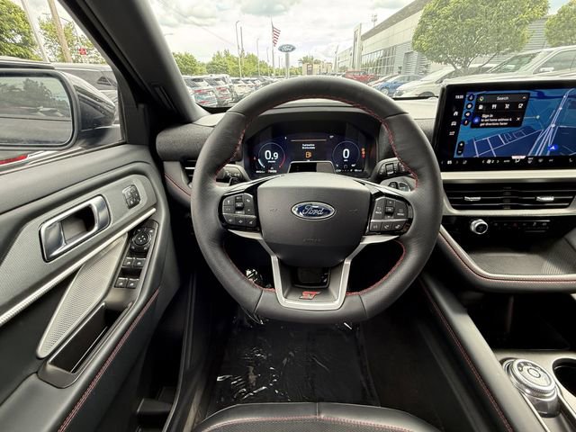 Certified 2026 Ford Explorer ST w/ Sun And Sound Package AWD/4WD image 15
