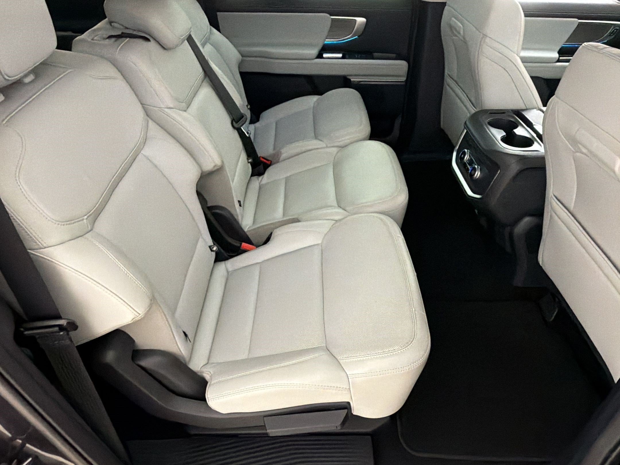 Certified 2025 Ford Expedition Max Platinum AWD/4WD image 28