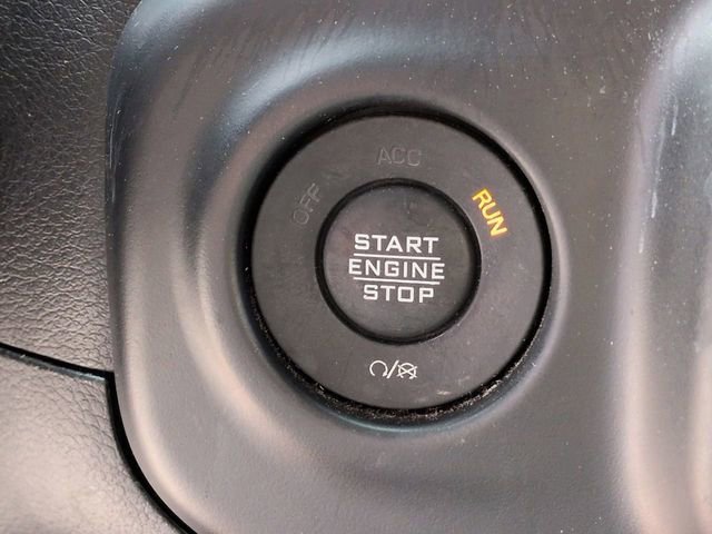 Used 2021 Jeep Gladiator Sport image 34