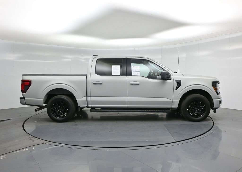 Certified 2024 Ford F150 XLT w/ XLT Black Appearance Package image 8