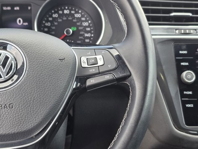 Used 2021 Volkswagen Tiguan SE R-Line image 26