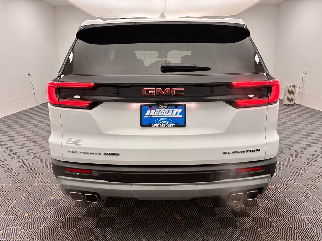 Used 2025 GMC Acadia Elevation image 8