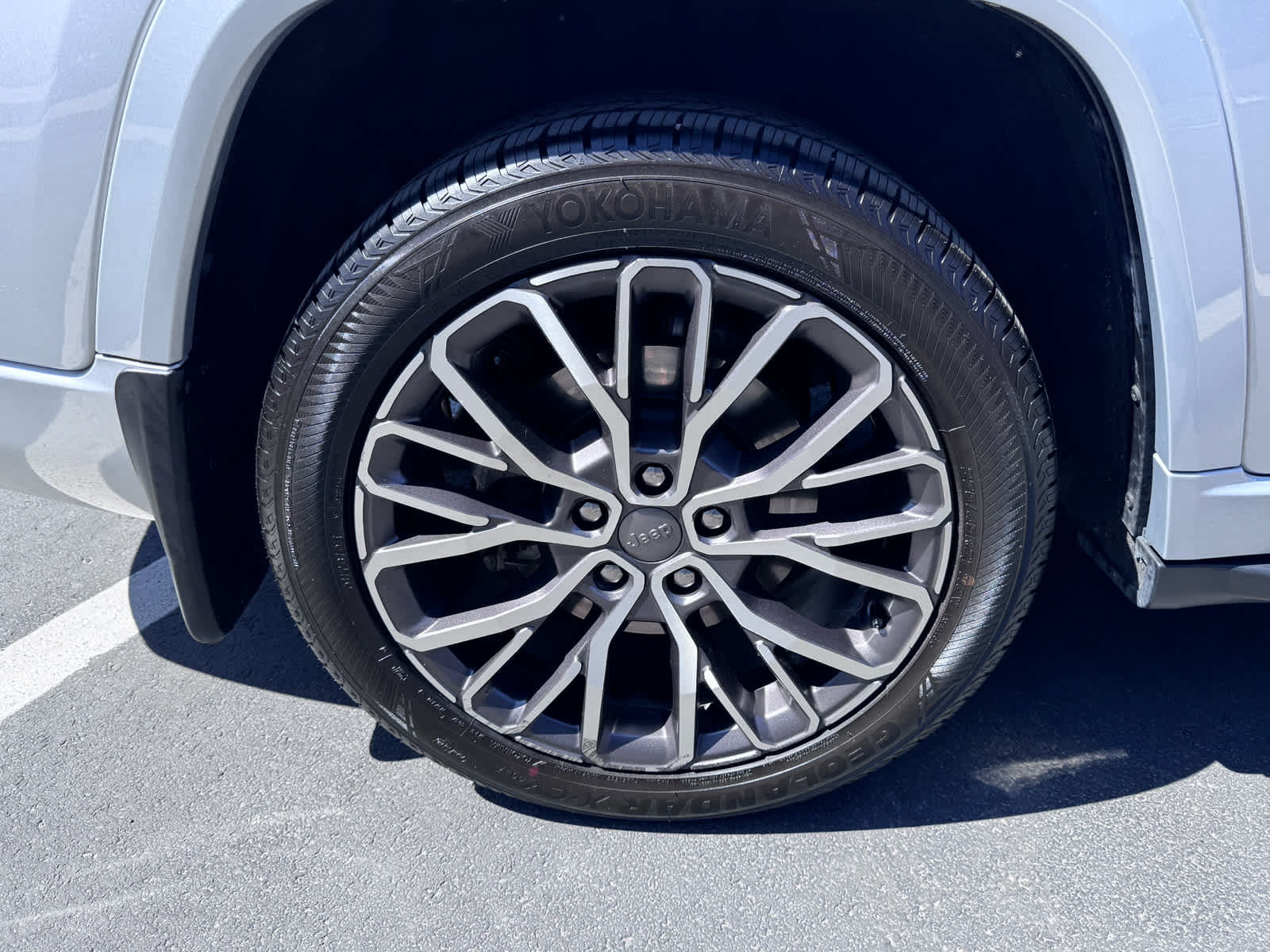 Used 2022 Jeep Grand Cherokee L Summit AWD/4WD image 13