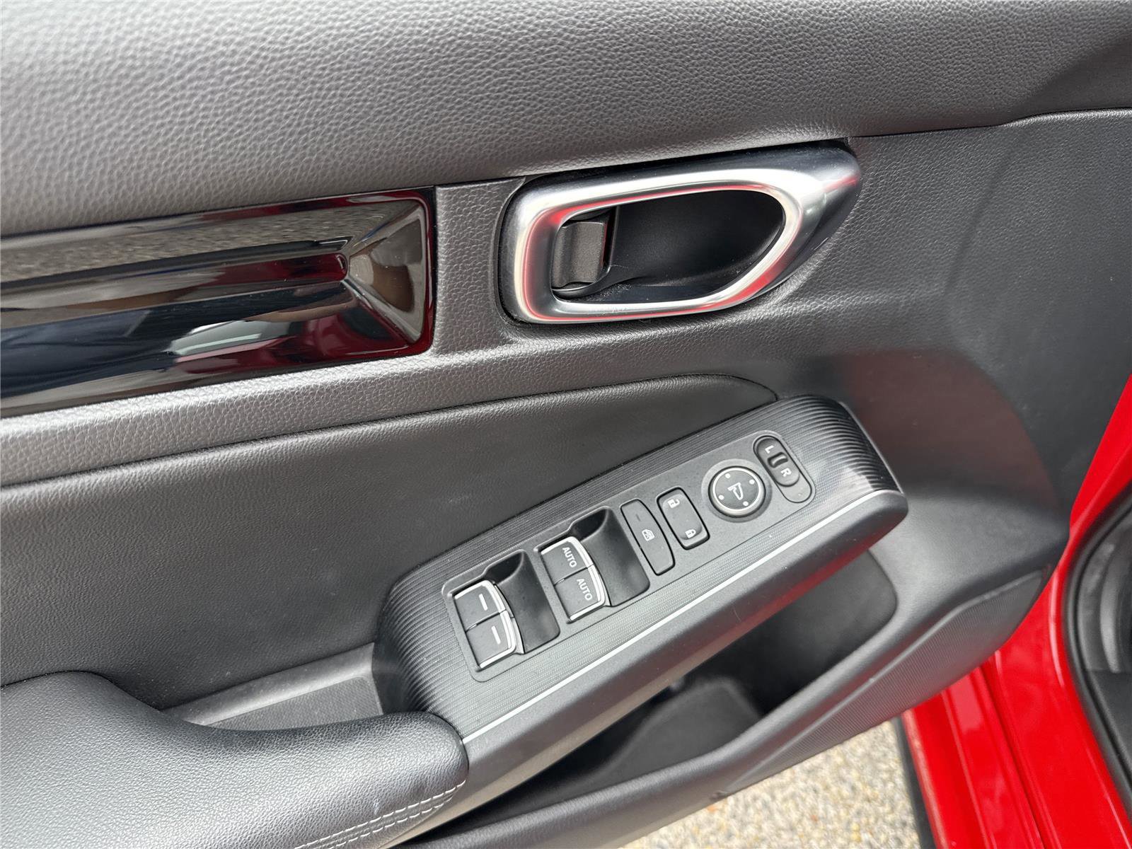 Used 2022 Honda Civic Sport Touring image 25