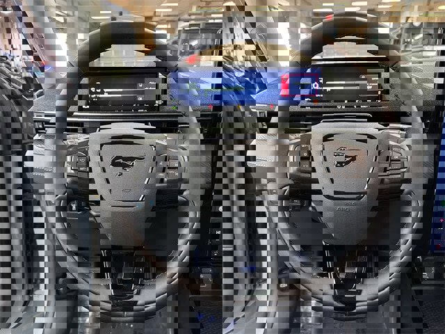 Certified 2025 Ford Mustang Mach-E Premium image 6