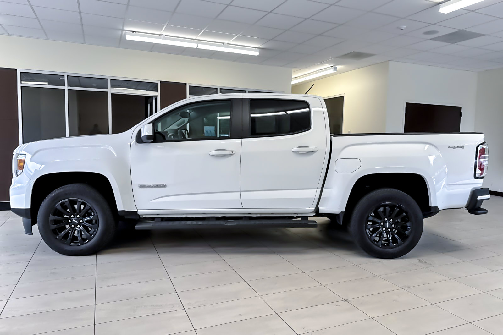 Used 2021 GMC Canyon Elevation w/ High Elevation Package AWD/4WD image 7