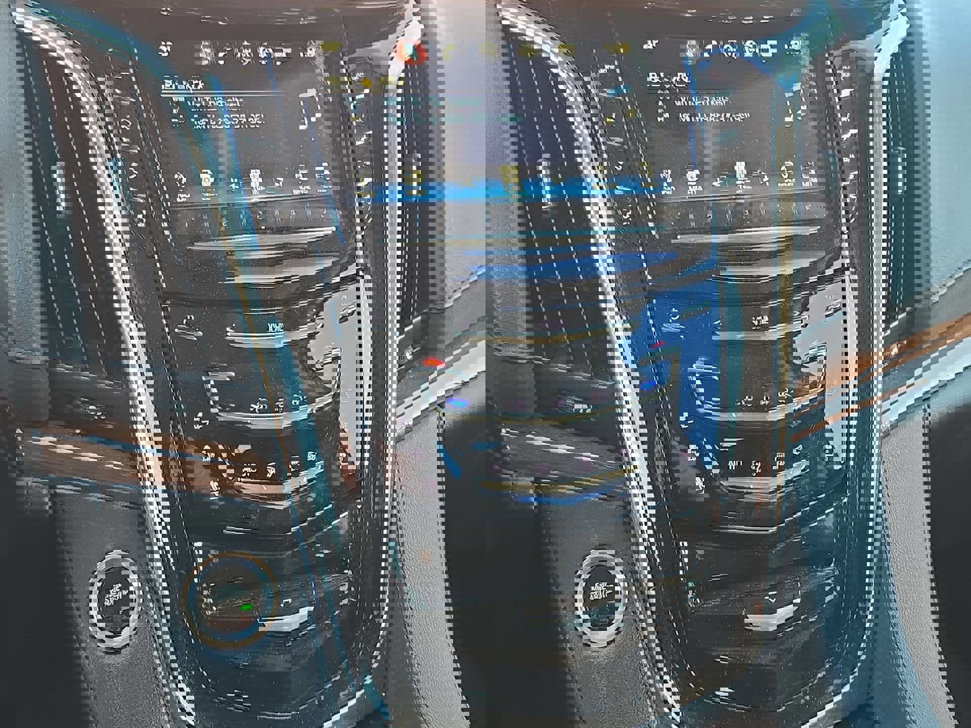 Used 2017 Cadillac Escalade Luxury image 16