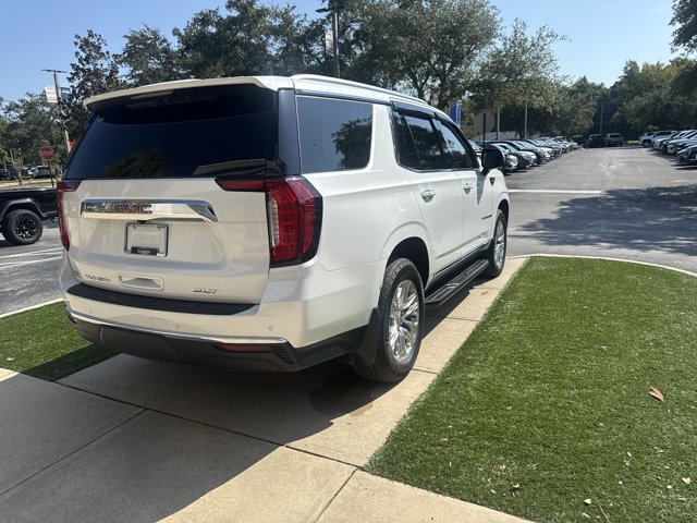 Used 2022 GMC Yukon SLT w/ SLT Luxury Package RWD image 5