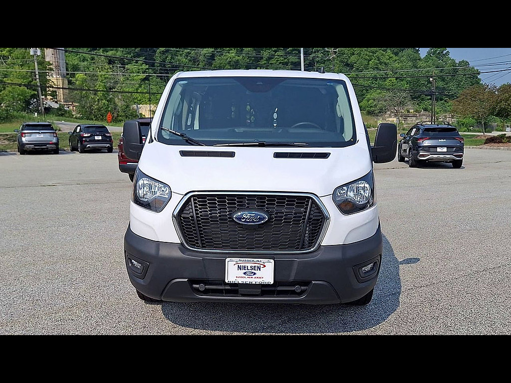 Certified 2025 Ford Transit 250 Low Roof w/ Exterior Upgrade Package RWD image 3