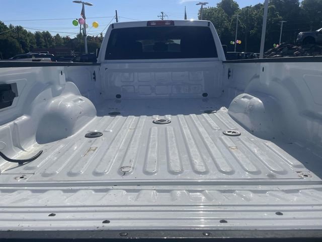Used 2022 RAM 2500 Tradesman w/ Chrome Appearance Group AWD/4WD image 8