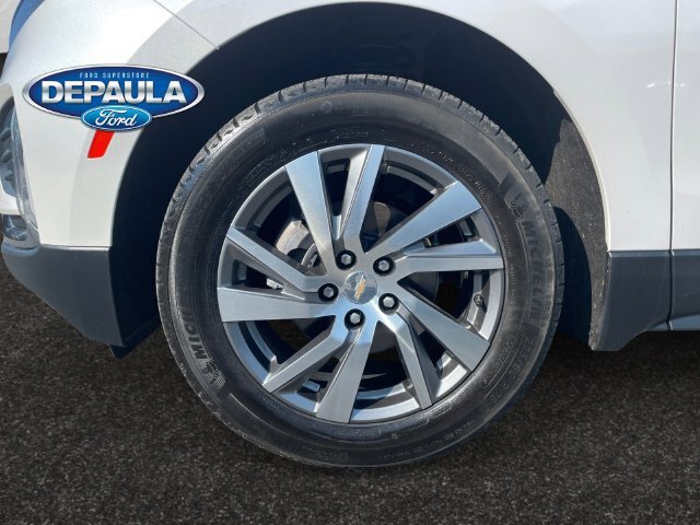 Used 2023 Chevrolet Equinox Premier AWD/4WD image 18